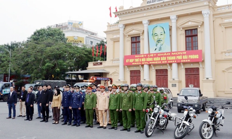 Hồng Bàng (Hải Phòng): Ra quân đảm bảo trật tự an toàn giao thông, trật tự đường hè