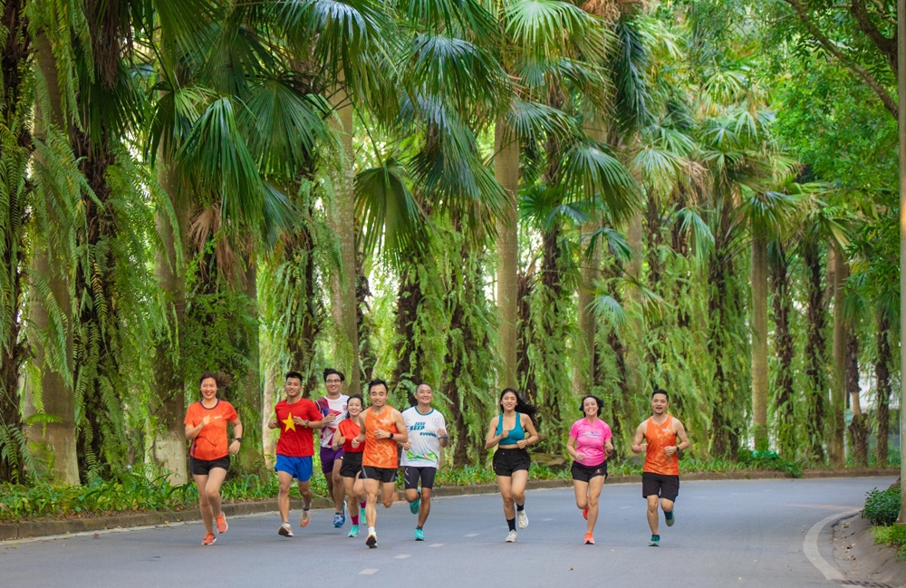 Trải nghiệm độc đáo tại cung đường Ecopark Marathon 2023