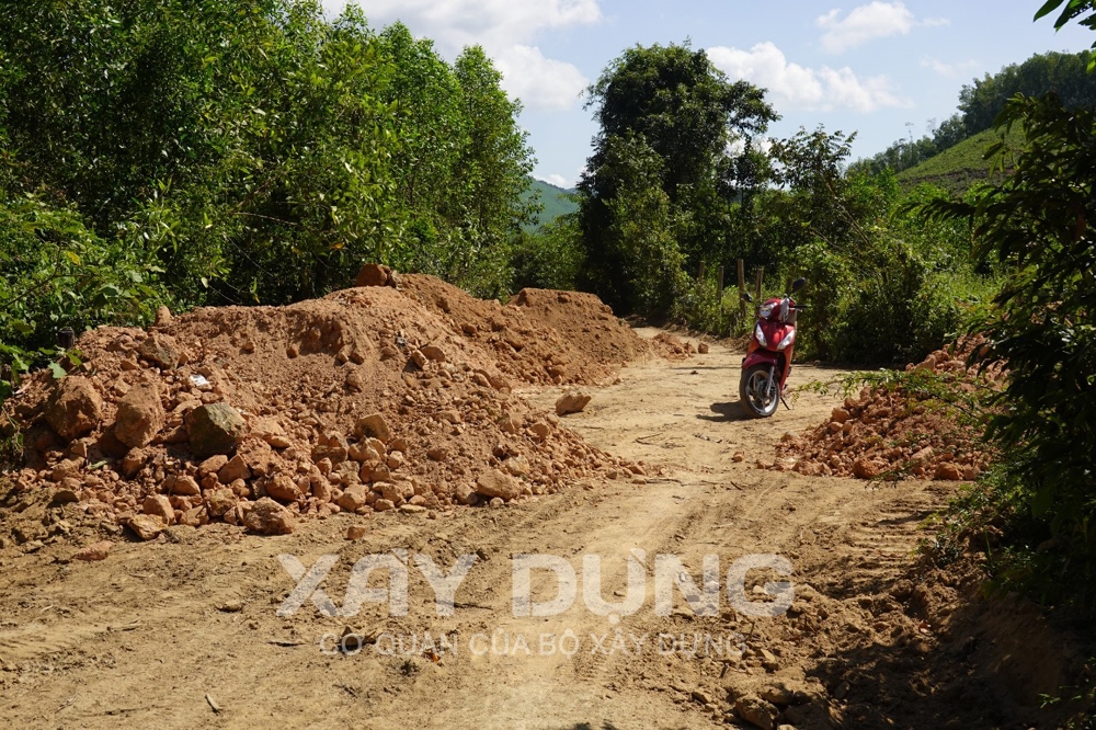 Bình Định: “Đất tặc” tiếp tục tung hoành tại Vân Canh