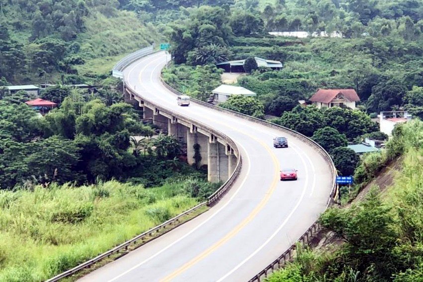 Kế hoạch mở rộng cao tốc Nội Bài - Lào Cai đoạn Yên Bái - Lào Cai lên 4 làn