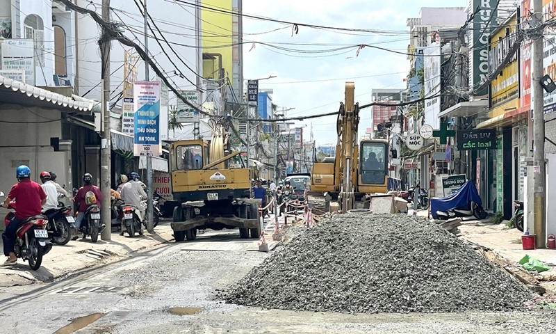 Cần Thơ: Việc đào đường phải đảm bảo đồng bộ tránh đào nhiều lần gây lãng phí, tạo điều kiện thuận lợi lưu thông