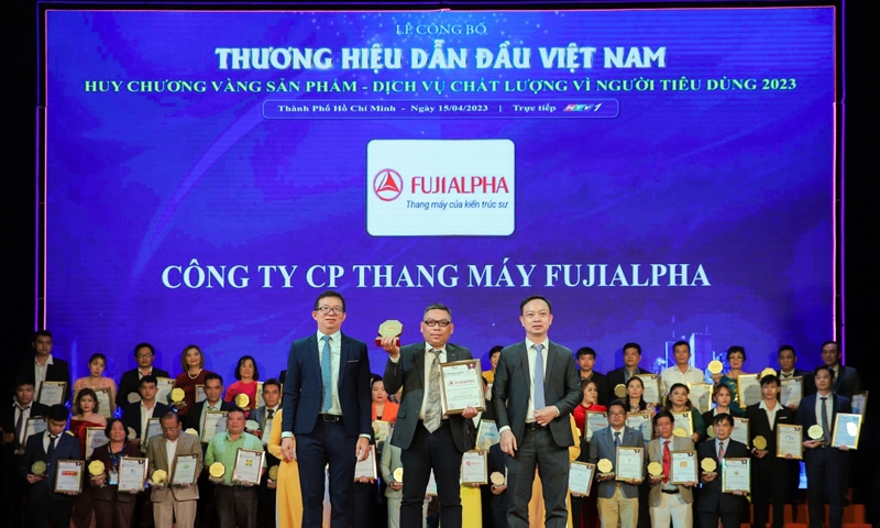 Thang máy FUJIALPHA đạt Huy chương vàng “Sản phẩm – Dịch vụ chất lượng vì người tiêu dùng”