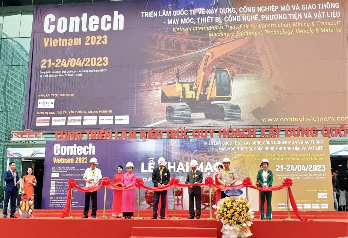 Khai mạc Triển lãm Contech Vietnam 2023 về xây dựng, mỏ, giao thông và các thiết bị công nghệ