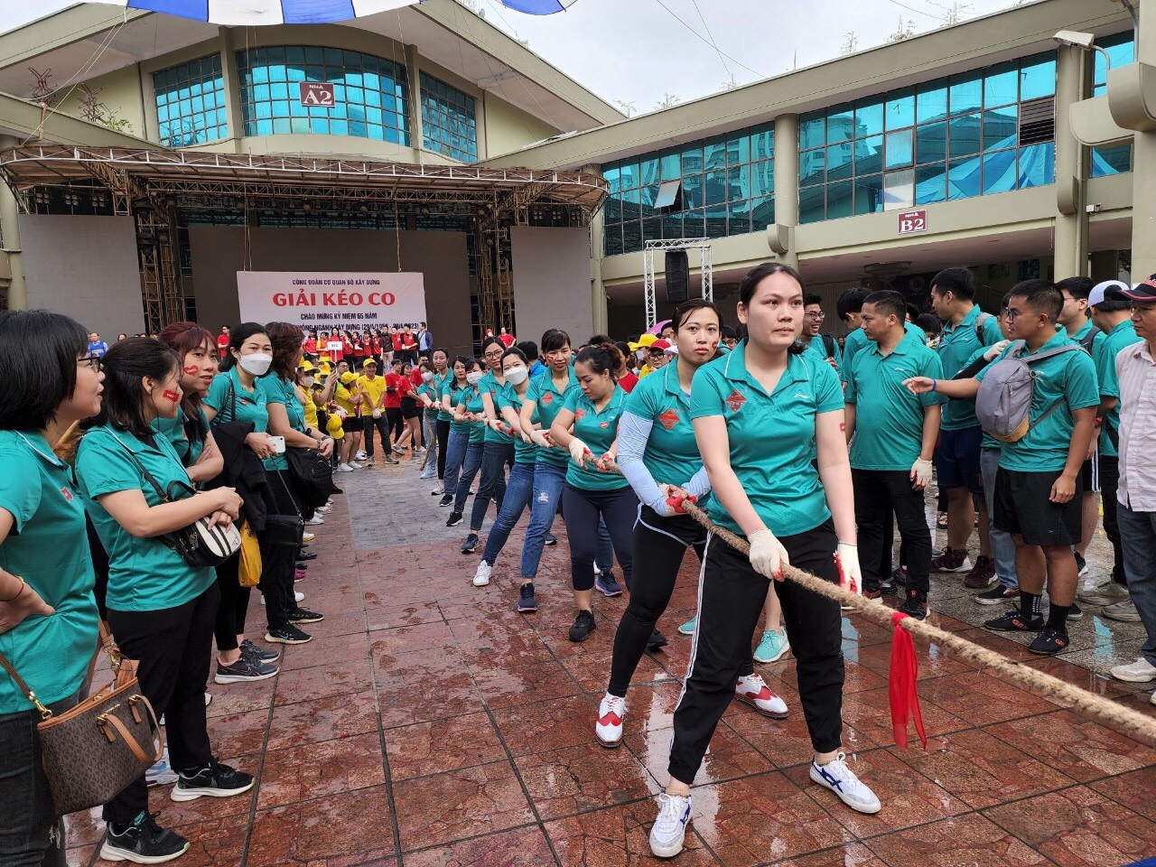 Hơn 600 vận động viên tham gia Giải kéo co cơ quan Bộ Xây dựng năm 2023