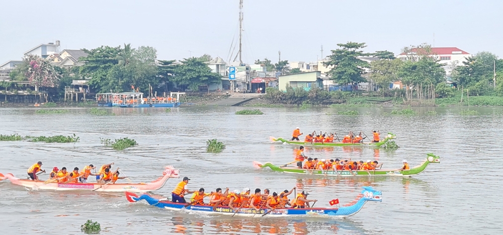 Bình Dương: Sôi nổi Giải đua thuyền truyền thống năm 2023