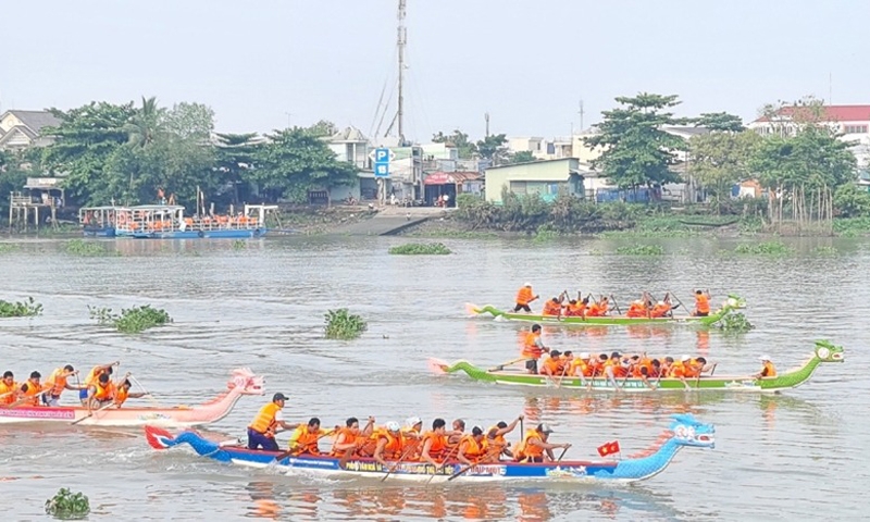 Bình Dương: Sôi nổi Giải đua thuyền truyền thống năm 2023