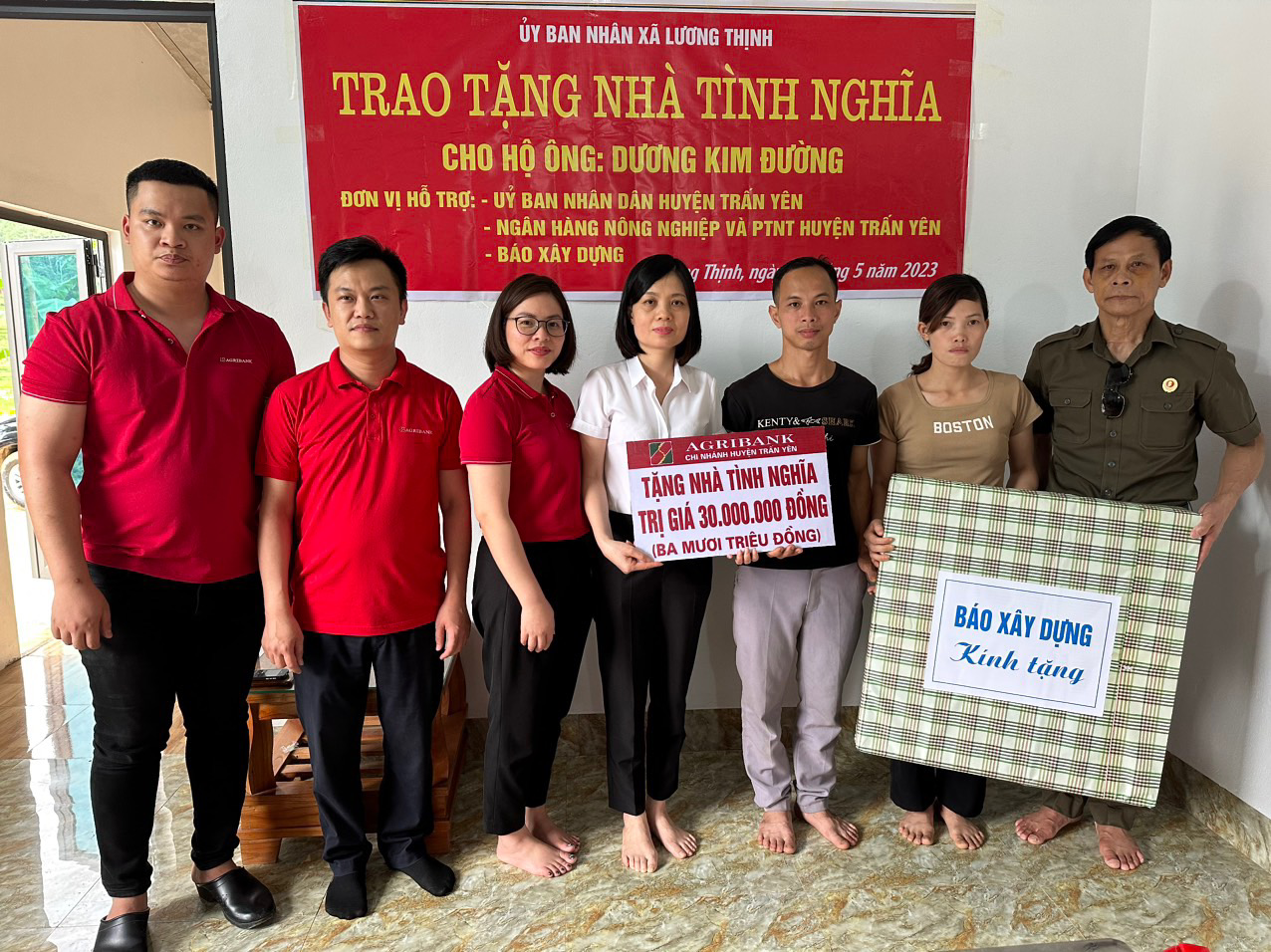 Yên Bái: Bàn giao nhà tình nghĩa cho hộ nghèo