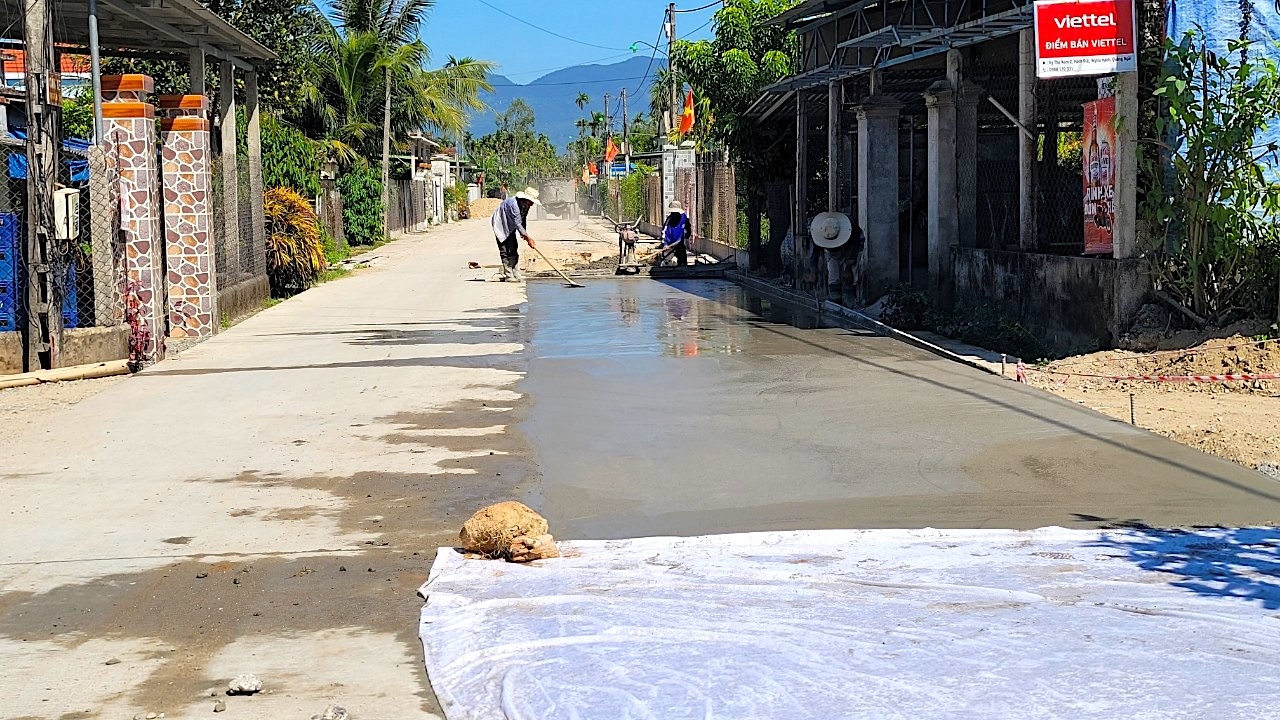 Quảng Ngãi: Công trường dự án đường huyện ĐH.56C nhộn nhịp sau phản ánh của Báo điện tử Xây dựng