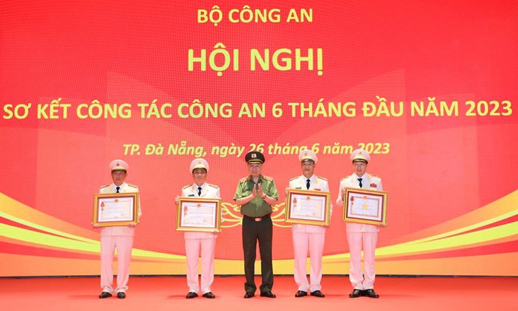 Bế mạc Hội nghị sơ kết công tác Công an 6 tháng đầu năm 2023