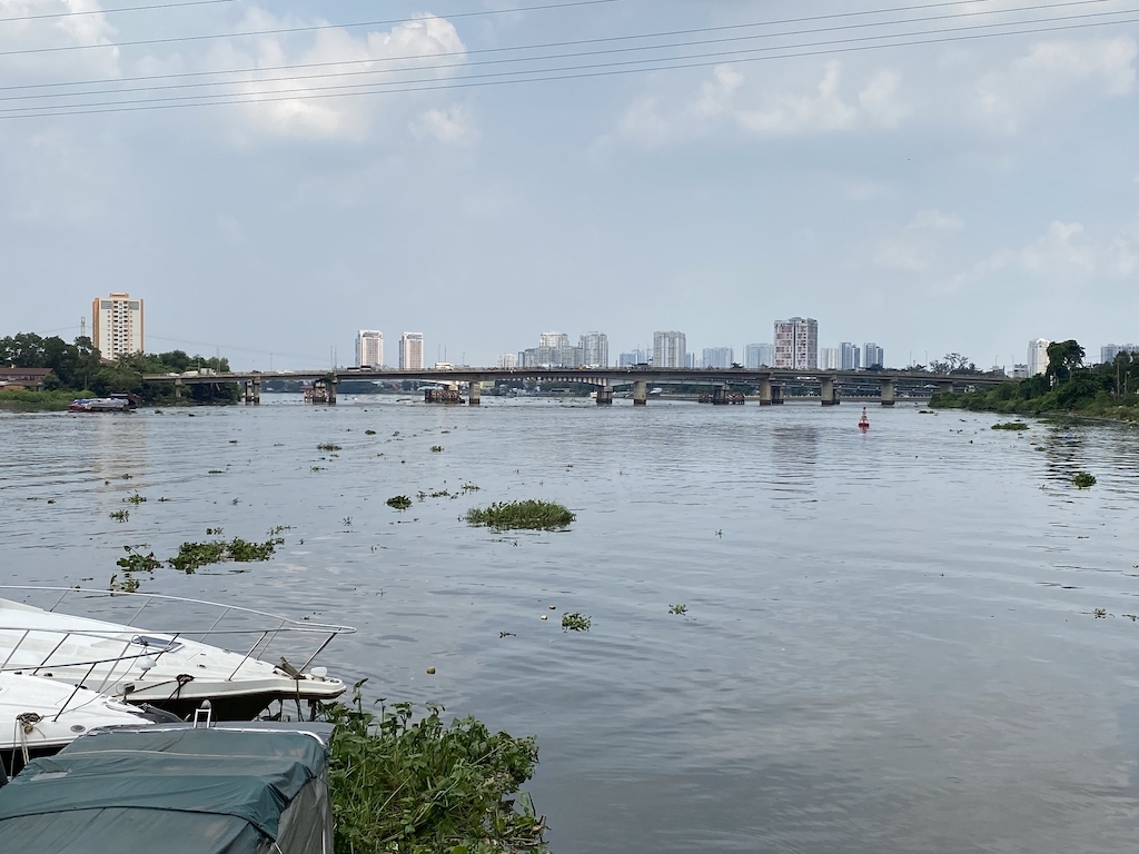 Thành phố Hồ Chí Minh phòng chống lún sụt bờ kênh Thanh Đa