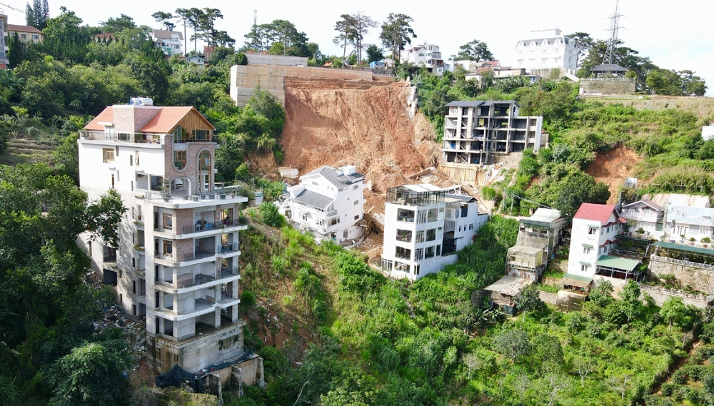 Lâm Đồng: Chỉ đạo rà soát, sơ tán người dân ở khu vực nguy hiểm