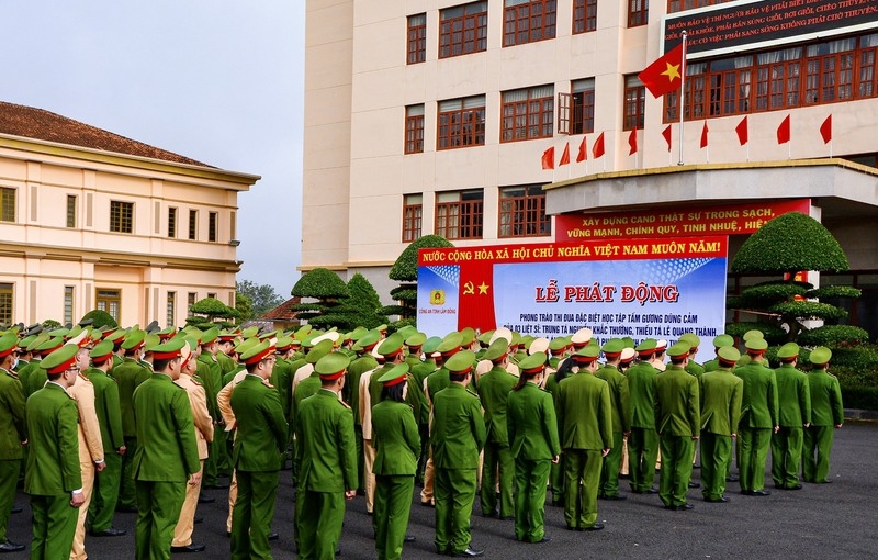 Công an Lâm Đồng phát động thi đua học tập tấm gương anh dũng hy sinh của 3 cán bộ Cảnh sát Giao thông