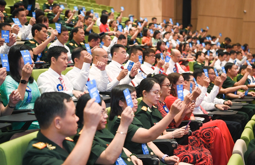 Hoạt động Công đoàn Viettel nhiệm kỳ V đóng góp thành công cho sự phát triển Tập đoàn