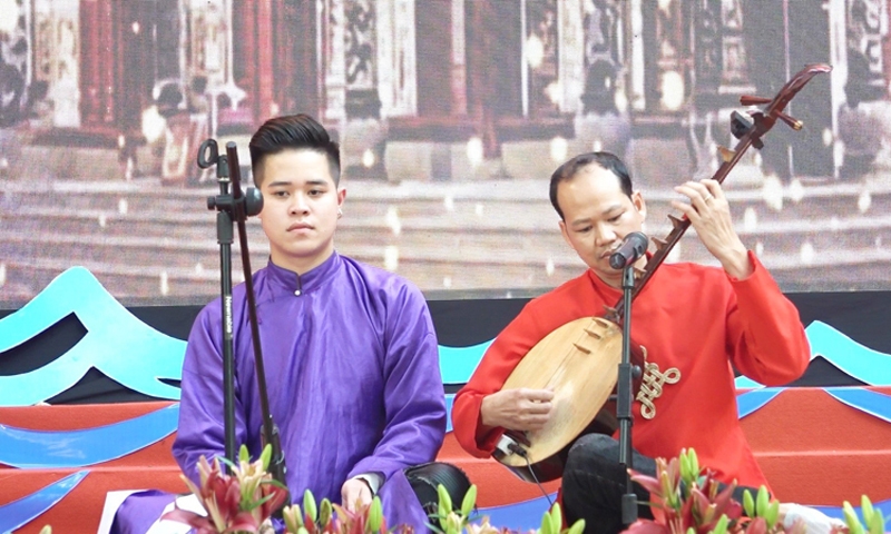 Văn Yên (Yên Bái): Tổng kết cuộc thi hát chầu văn “Linh thiêng đất Mẫu” lần thứ nhất