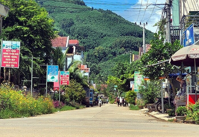 Bình Định: Hoài Ân thêm một xã nghèo về đích nông thôn mới