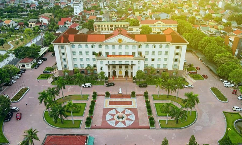 Hà Tĩnh: Tháo gỡ khó khăn cho sản xuất kinh doanh, tiếp tục đẩy mạnh cải cách thủ tục hành chính