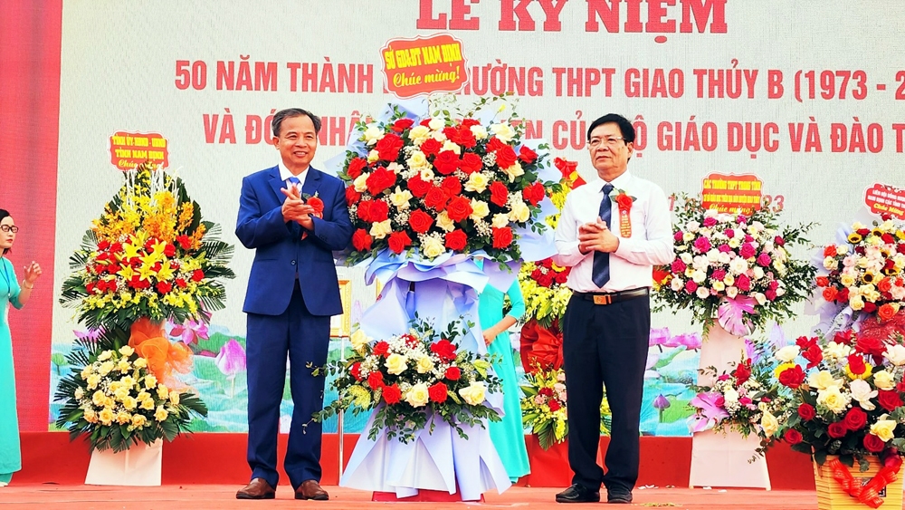 Trường THPT Giao Thủy B - 50 năm xây dựng và trưởng thành