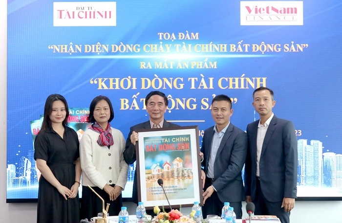 Khơi dòng tài chính bất động sản: Dòng chảy tài chính còn bế tắc gây ảnh hưởng đến bất động sản