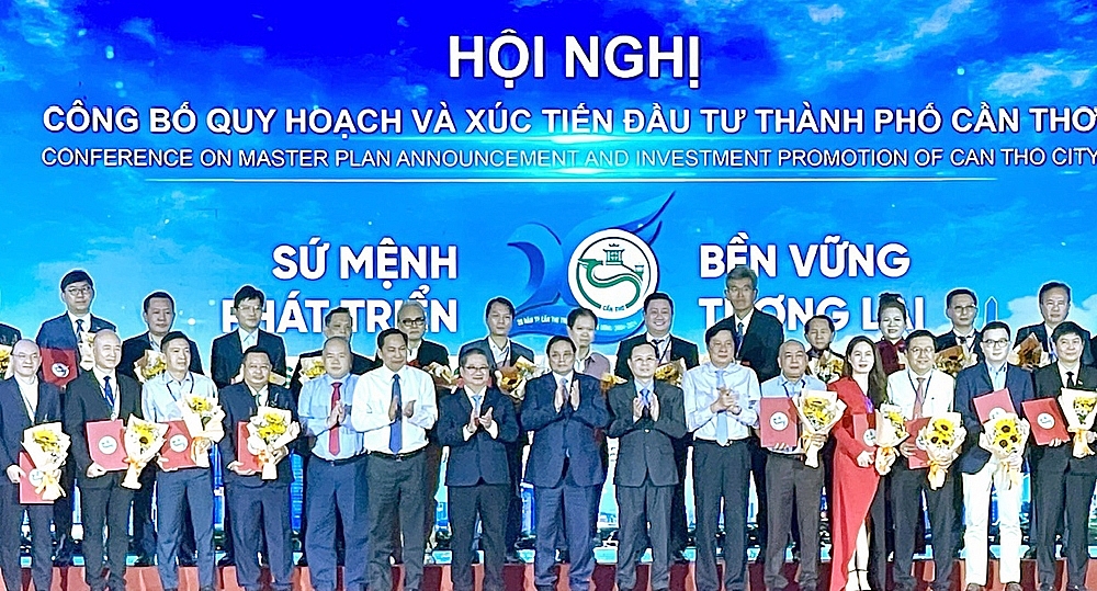 Bài 2: Cần Thơ triển khai hiến kế của Thủ tướng Phạm Minh Chính hiện thực hóa đô thị trung tâm vùng, thành phố đáng sống