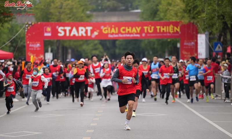 Giải chạy từ thiện Santa Run 2023 - Lan tỏa chia sẻ yêu thương