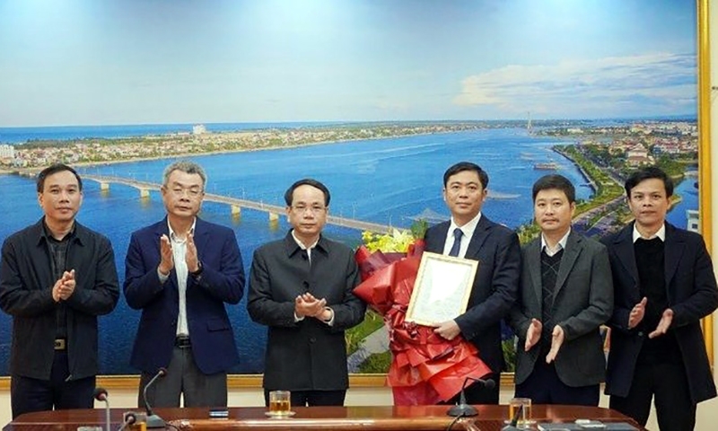 Quảng Bình: Ông Nguyễn Xuân Hoàng được bổ nhiệm làm Phó Giám đốc Sở Xây dựng