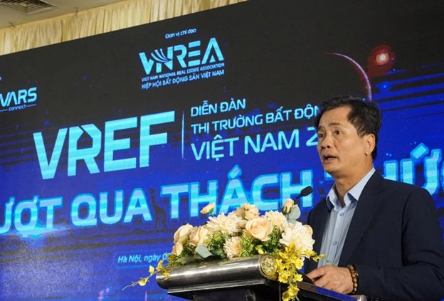 VARS: Năm 2024 là năm cuối cùng “vượt chướng ngại vật” của thị trường bất động sản