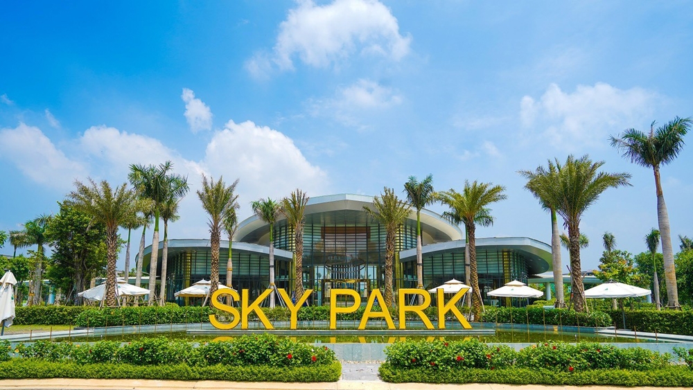 Gem Sky World Long Thành bàn giao sổ đỏ đến khách hàng