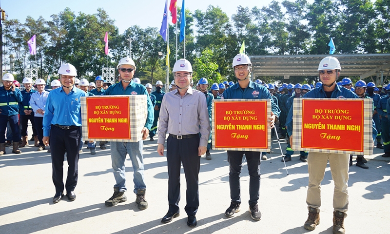 Bộ trưởng Nguyễn Thanh Nghị thăm, chúc Tết người lao động ngành Xây dựng tại tỉnh Đồng Nai