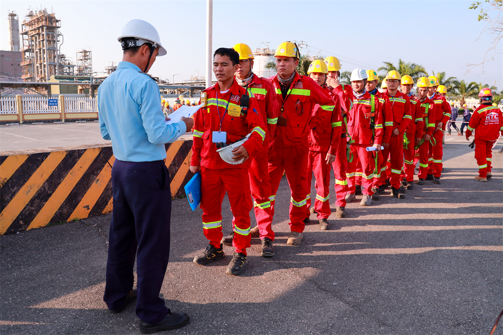 Bảo dưỡng tổng thể Nhà máy lọc dầu Dung Quất trong 48 ngày