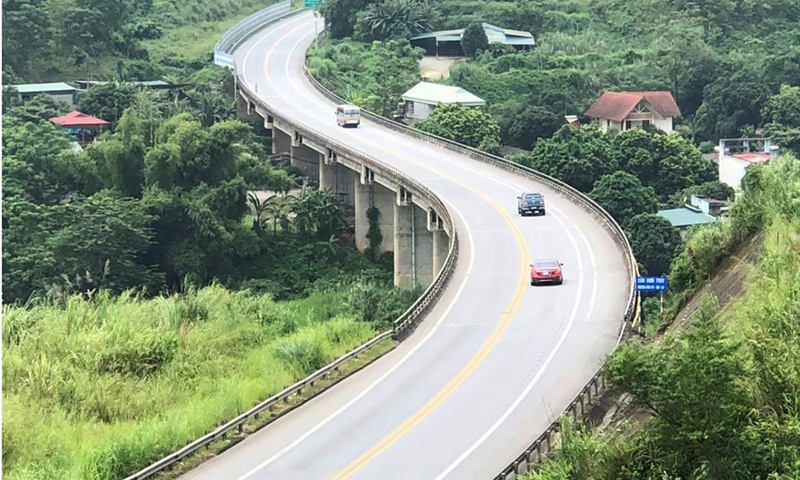 Nghiên cứu phương án nâng cấp các tuyến cao tốc phân kỳ đạt quy mô hoàn chỉnh