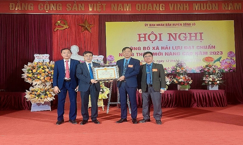 Sông Lô (Vĩnh Phúc): Thêm 2 xã đạt chuẩn xã nông thôn mới nâng cao năm 2023