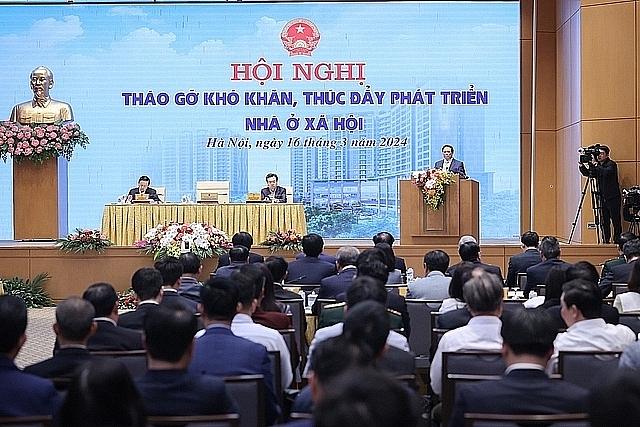 Thủ tướng Phạm Minh Chính chủ trì Hội nghị tháo gỡ khó khăn, thúc đẩy phát triển nhà ở xã hội