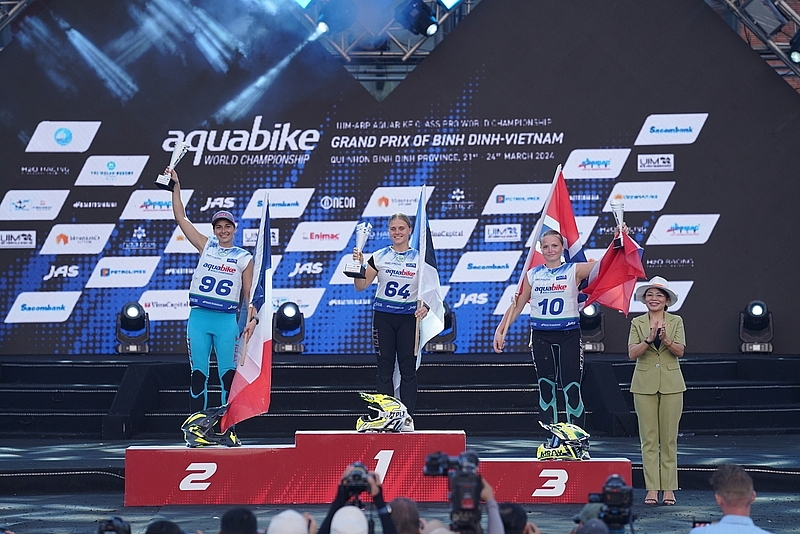 Bình Định: Trao giải vô địch thế giới mô tô nước UIM-ABP Aquabike World Championship