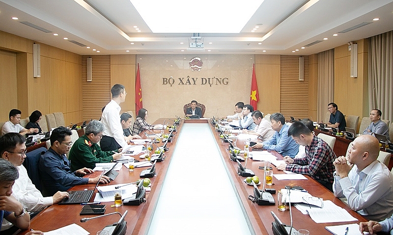 Bộ Xây dựng họp Ban soạn thảo, Tổ biên tập sửa đổi Nghị định số 15/2021/NĐ-CP