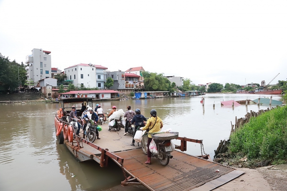 Bắc Ninh: Nhiều ngôi nhà bị sông Cầu “nuốt chửng”, đề xuất giải pháp xử lý sự cố xong trước 15/5