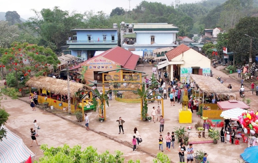 Tiên Yên (Quảng Ninh): Chợ Phiên Hà Lâu nét văn hóa người Dao