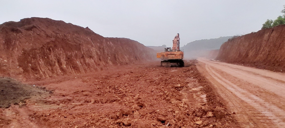 Triệu Sơn (Thanh Hóa): Khai thác đất trái phép quy mô lớn, ai phải chịu trách nhiệm?