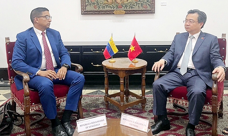 Vietnam - Venezuela: Promoting cooperation in the field of social housing