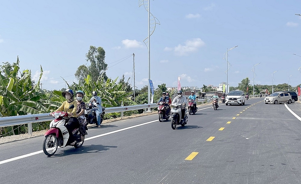 Cầu Châu Đốc: Là đòn bẩy, tạo động lực phát triển kinh tế biên mậu