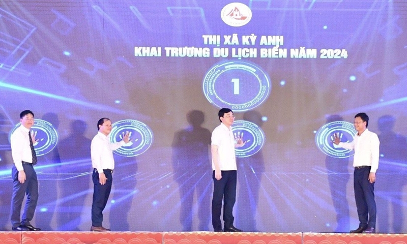 Thị xã Kỳ Anh (Hà Tĩnh): Khởi động mùa du lịch biển năm 2024