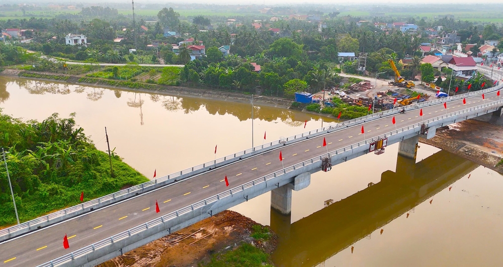 Thông xe cầu Lô Đông kết nối Hải Phòng với Thái Bình