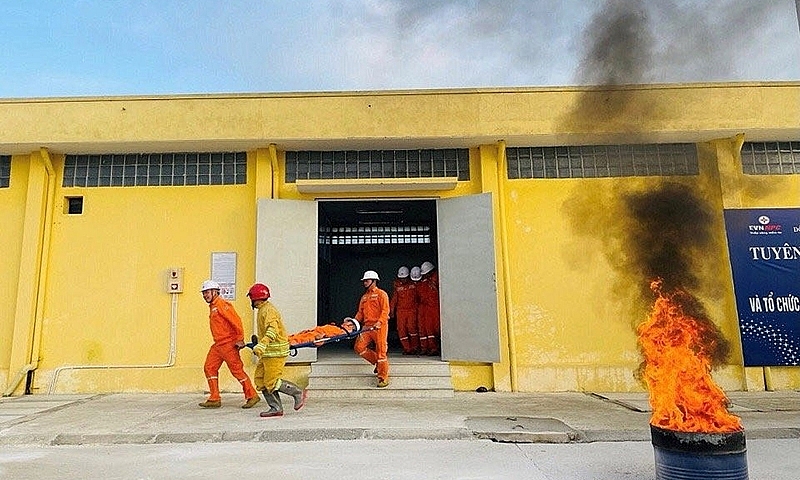 Hà Tĩnh: Ngành Điện nâng cao hiệu quả phòng, chống cháy nổ trong sử dụng điện vào mùa nắng