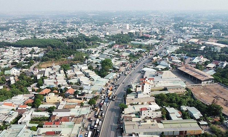 Đẩy nhanh tiến độ, hoàn thành giải phóng mặt bằng các công trình trọng điểm ngành Giao thông vận tải