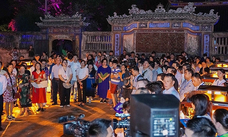 Khám phá Lễ hội ánh sáng tại Festival Nghệ thuật quốc tế Huế