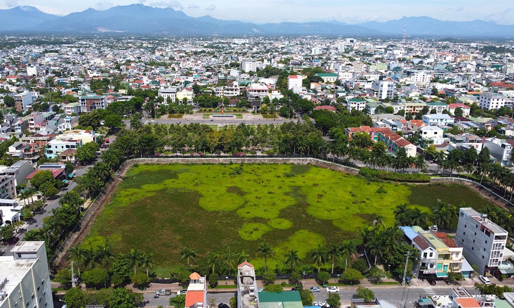 Hồ điều hòa ô nhiễm nhất Quảng Ngãi trước và sau khi được nạo vét