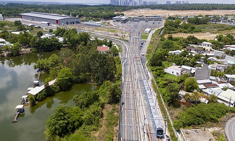 Cận cảnh trung tâm điều khiển 17 đoàn tàu metro Bến Thành - Suối Tiên