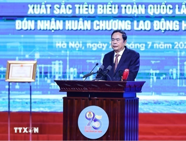 Chủ tịch Quốc hội Trần Thanh Mẫn: Công đoàn Việt Nam đổi mới mạnh mẽ, toàn diện