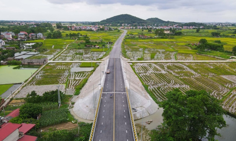 Bắc Giang: Cầu 540 tỷ chưa thể đưa vào sử dụng do thiếu đường dẫn