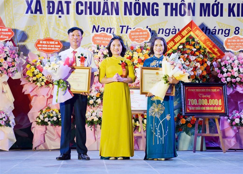 Nam Thanh (Nghệ An): Đón Bằng công nhận xã đạt chuẩn Nông thôn mới kiểu mẫu