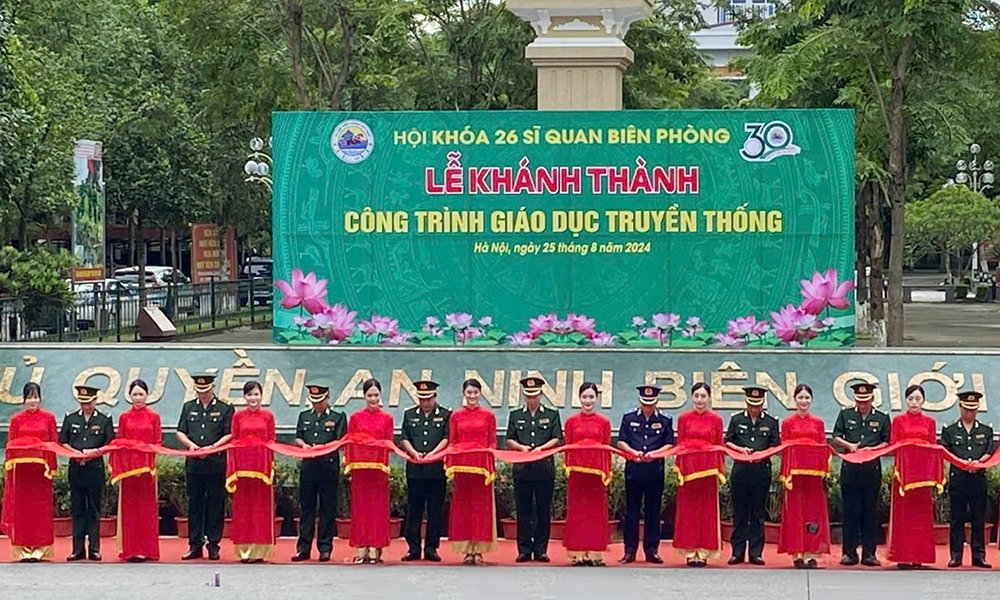 Khánh thành công trình giáo dục truyền thống tặng Học viện Biên phòng